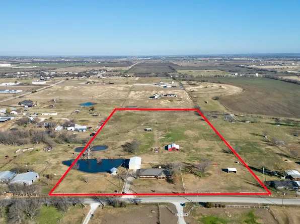 3884 Lois Rd E, Sanger, TX 76266