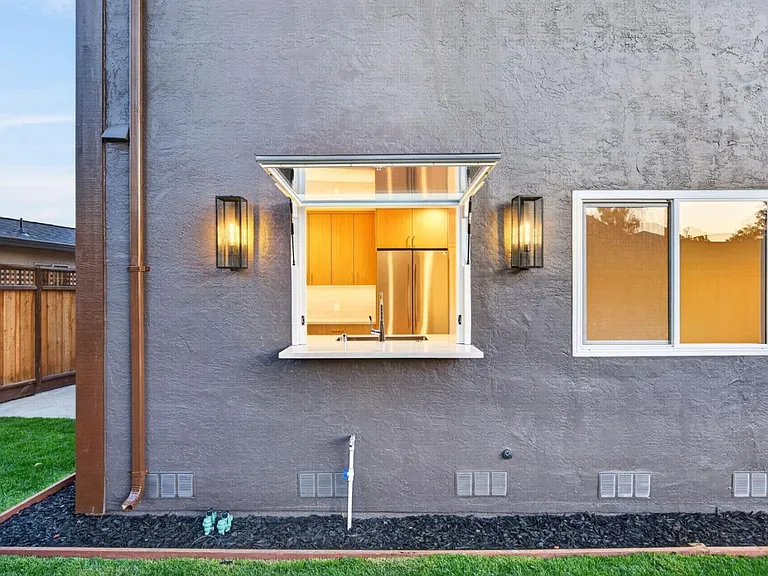 1347 Marlin Ave — Photo 21