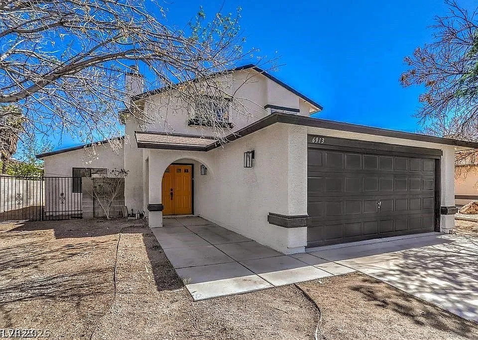 6913 Delorean Cir