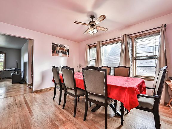 5th image of 6340 N Albany Ave #3