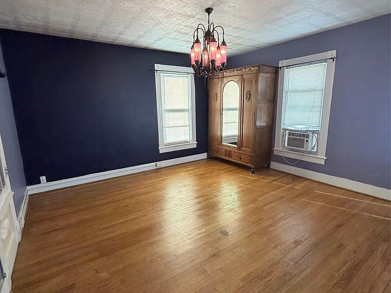 184 Highland Ave — Photo 19