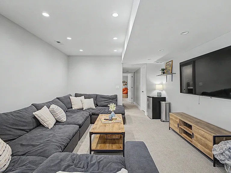 1371 Raleigh St — Photo 30