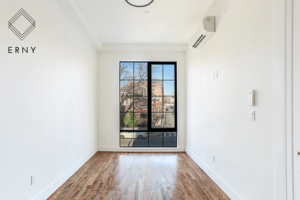 Rented by ERNY LLC | media 20