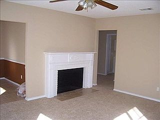 5th image of 1807 W Illinois Ave