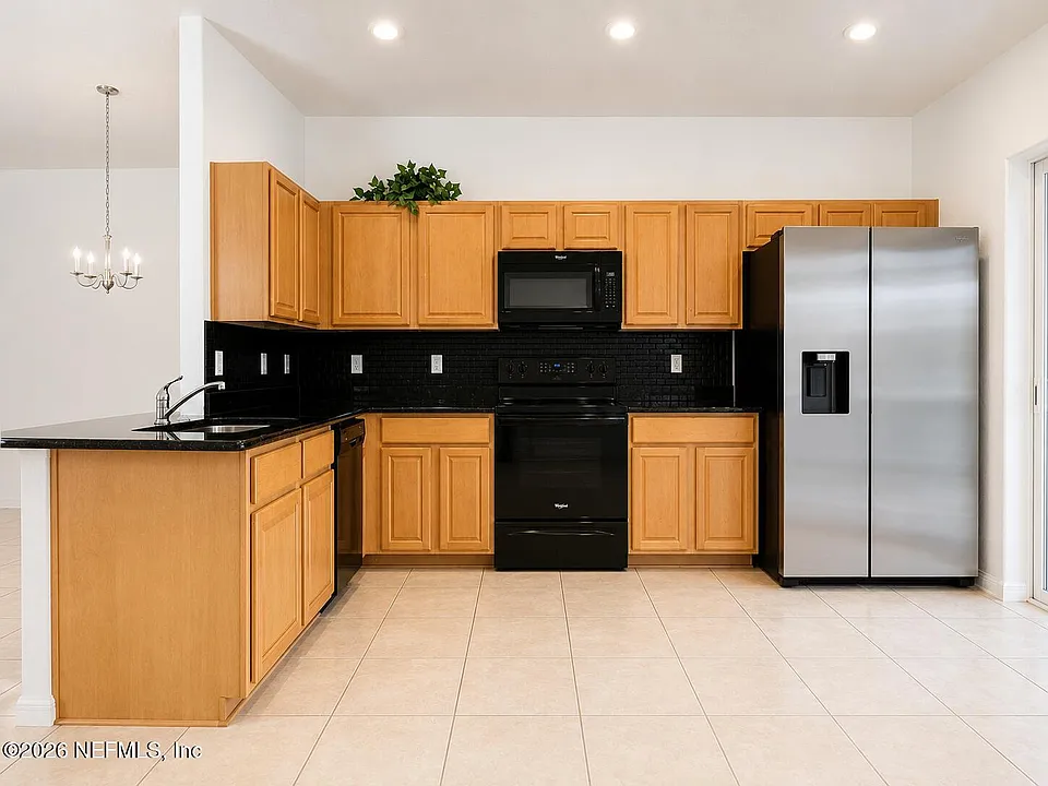 2 Sebastian Ct #B