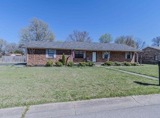 1307 Daniel Dr, Paragould, AR 72450