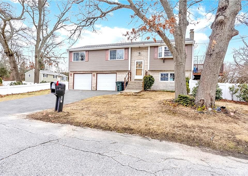 24 Longfellow Dr, Coventry, RI 02816 Zillow