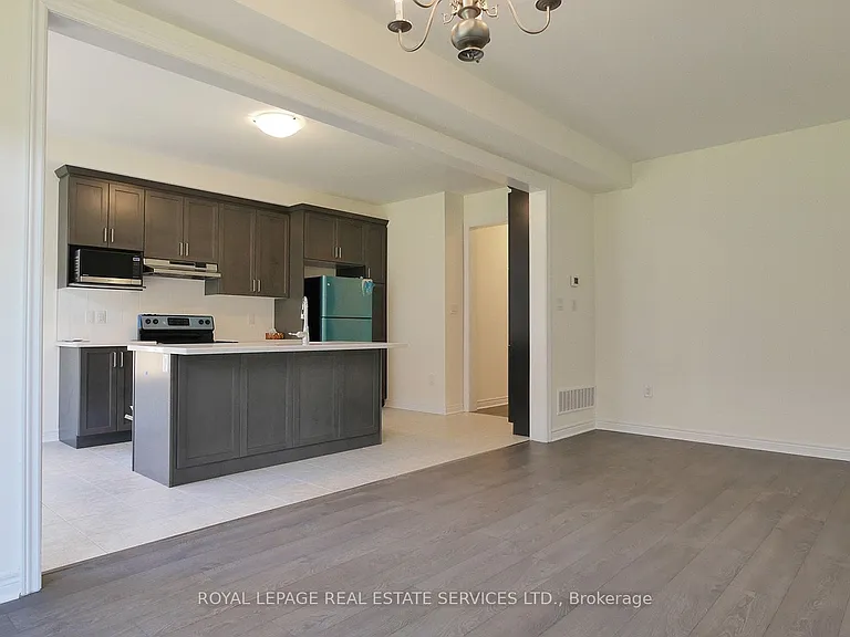 103 Huguenot Rd — Photo 7