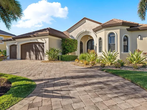 1017 Bal Isle Dr, Fort Myers, FL 33919