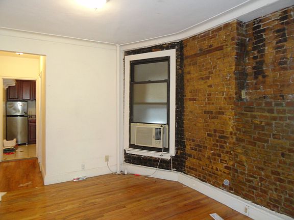 2nd image of 208 E 84th St APT 3C