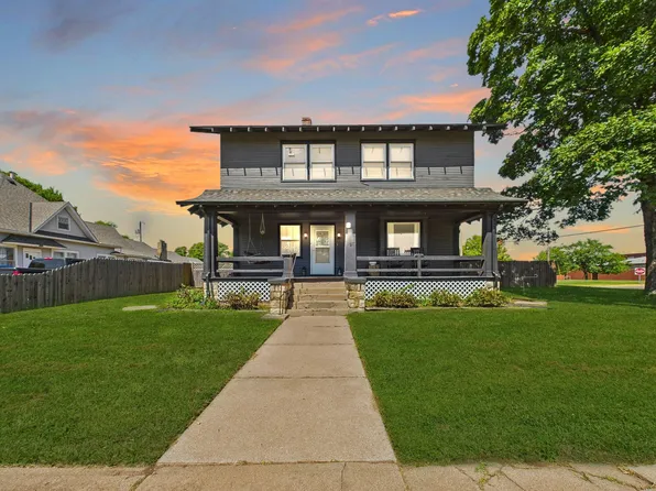 321 E 10th St, Wellington, KS 67152
