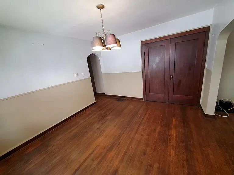433 N Euclid Ave #435 — Photo 5