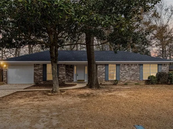 6292 Woodside Dr S, Theodore, AL 36582