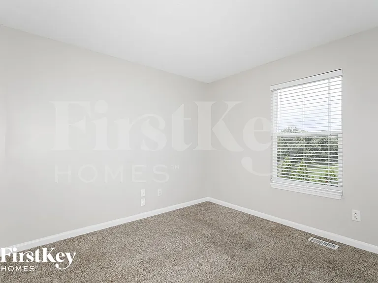6250 Kentstone Dr — Photo 13