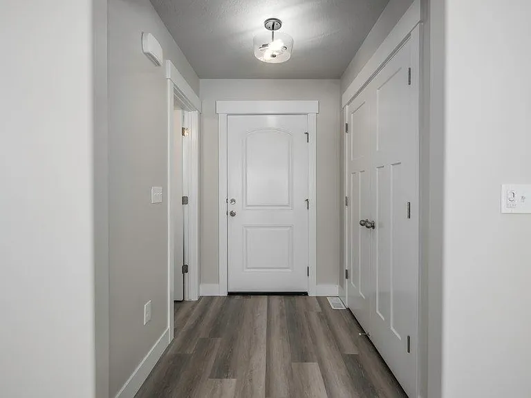 12372 Eovaldi Ave — Photo 10