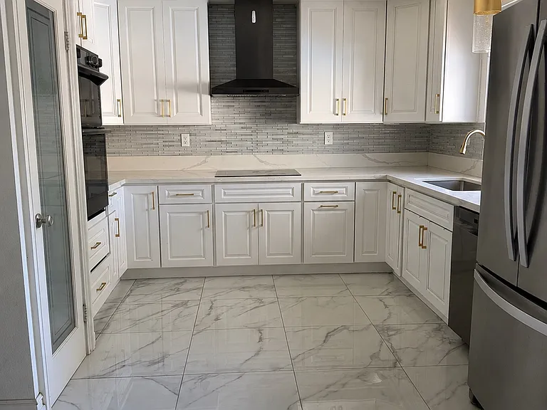 8762 Dahlia Dr — Photo 3
