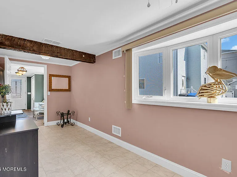 102 W Colony Rd — Photo 37