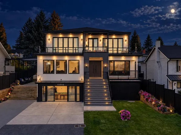 13390 112a Ave, Surrey, BC V3R 2G5