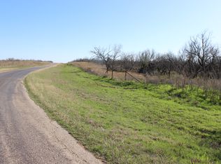 1 Cemetery Rd, Dundee, TX 76366