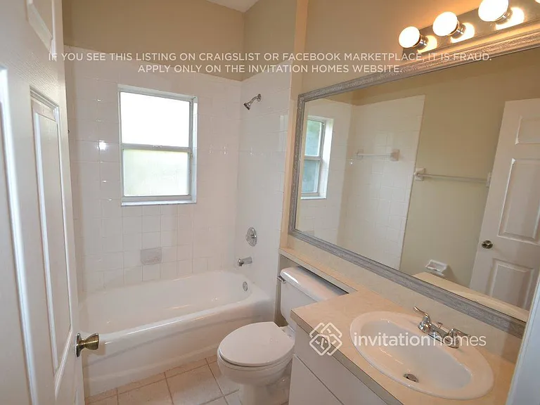 4455 Sunset Cay Cir — Photo 14