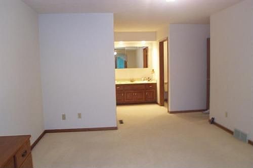 5th image of 2705 Greenwood Acres Dr