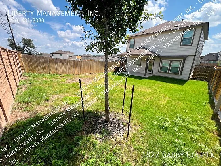 1822 Gabby Cole Ln — Photo 46