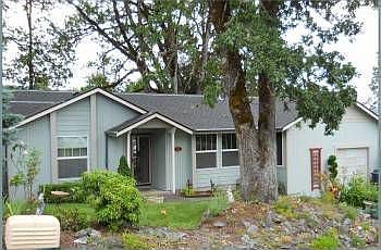 1st image of 321 Adelaide Dr