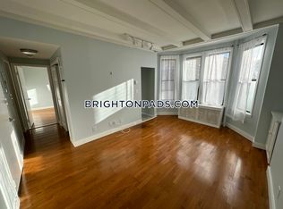 4 Commonwealth Ct APT 6, Brighton, MA 02135