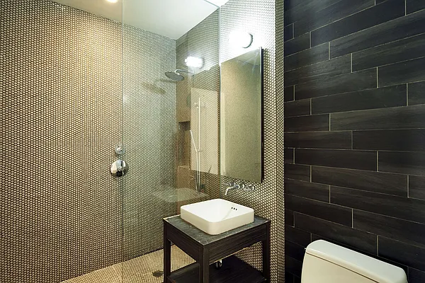 Rented by Bold New York | media 44