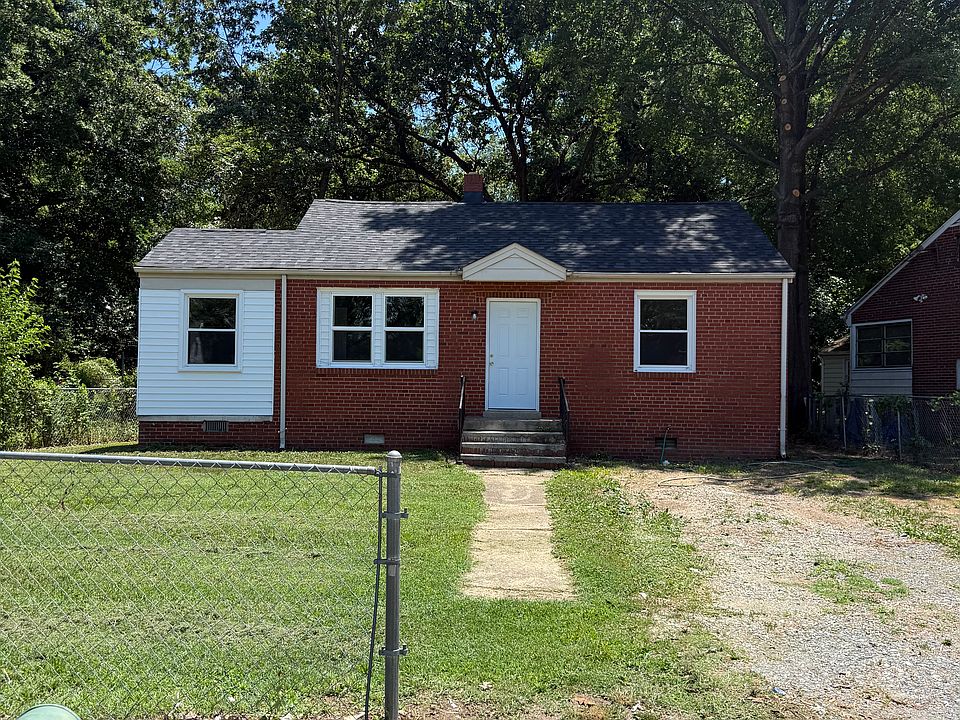 1st image of 3625 Chapel Dr