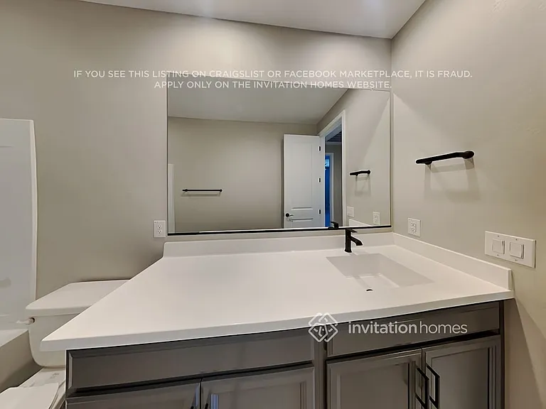 3008 N 198th Ln — Photo 15