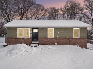 747 Brigham St, Plainwell, MI 49080
