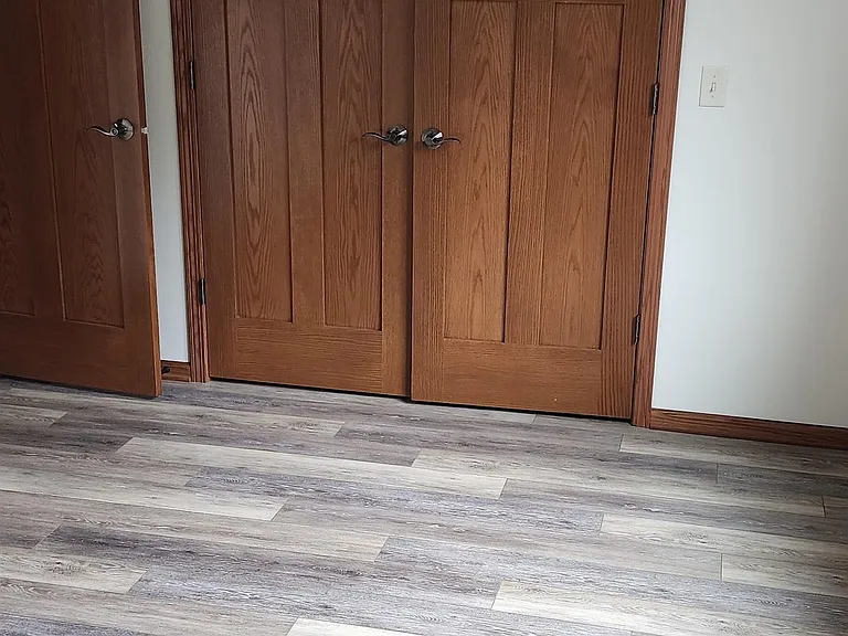 5833 County Road C — Photo 2