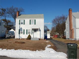 40 Sidney Ave, West Hartford, CT 06110
