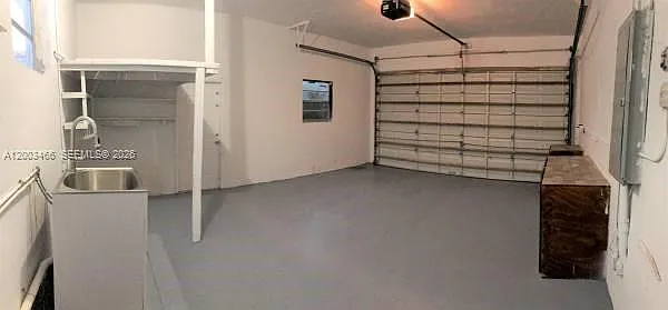 1556 San Benito Ave — Photo 25
