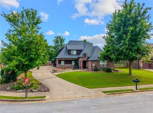4300 W Warbal Trl, Rogers, AR 72758