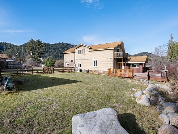 5th image of 11 Maxville Rd