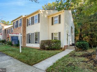 5515 Cheshire Meadows Way, Fairfax, VA 22032