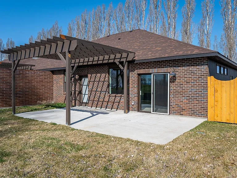 1213 Nanto Rd NE #AB — Photo 8