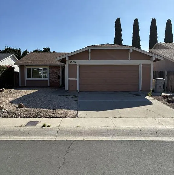 15237 Calle Juanito — Photo 1