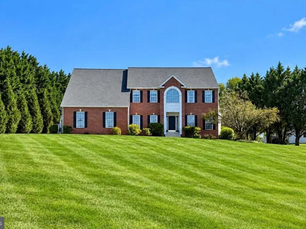 159 Pintail Ct, Harpers Ferry, WV 25425