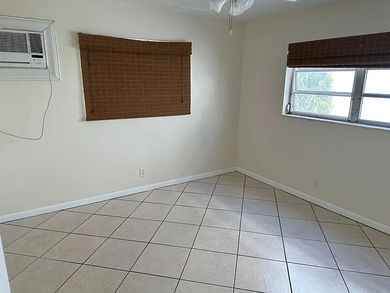 616 Lucerne Ave #5 — Photo 8