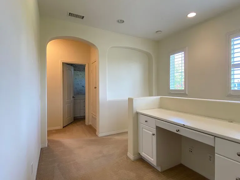 254 Flyers Ln — Photo 8