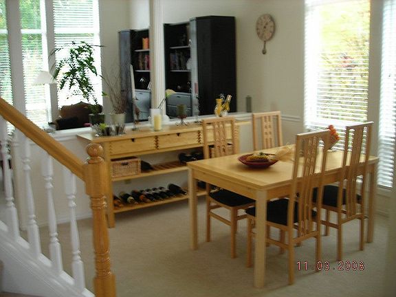 Formal dining room