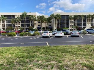 6114 43rd St W APT 301E, Bradenton, FL 34210