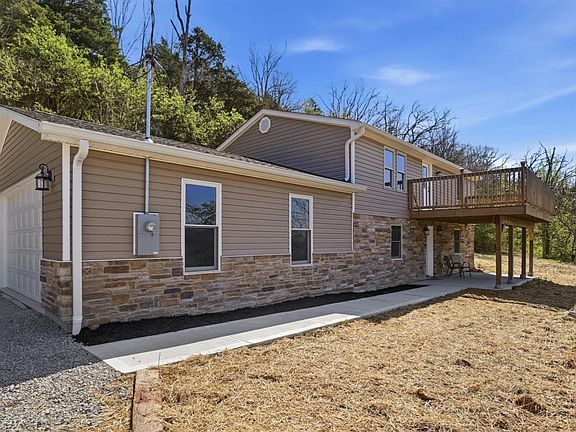 4th image of 6453 Strout Rd