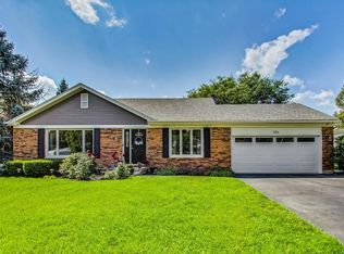 1763 Patricia Ln, Saint Charles, IL 60174