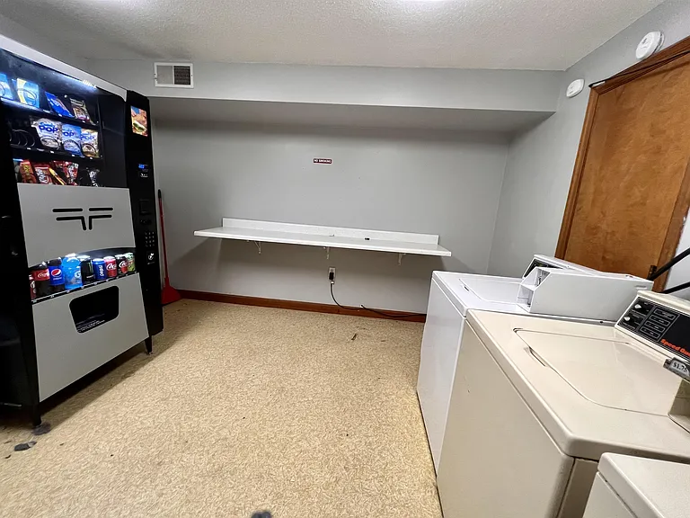 4203 W Ely Rd #8 — Photo 11
