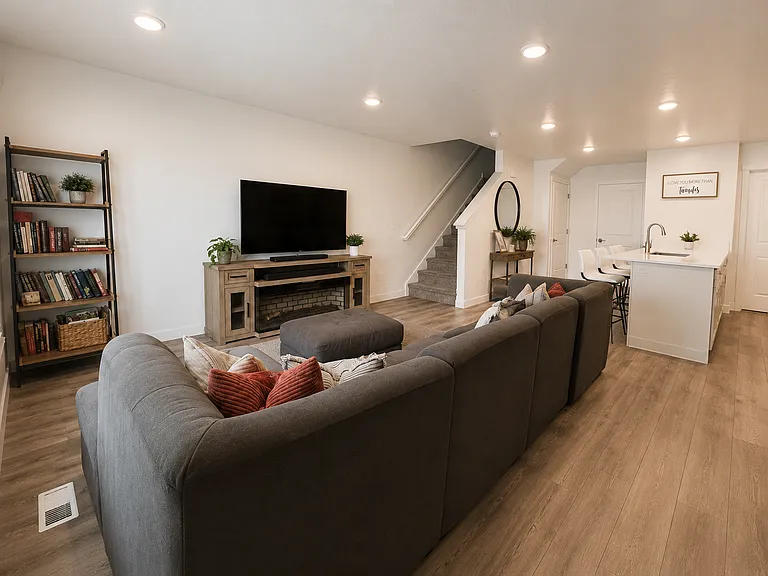 804 N Canvasback Dr — Photo 5