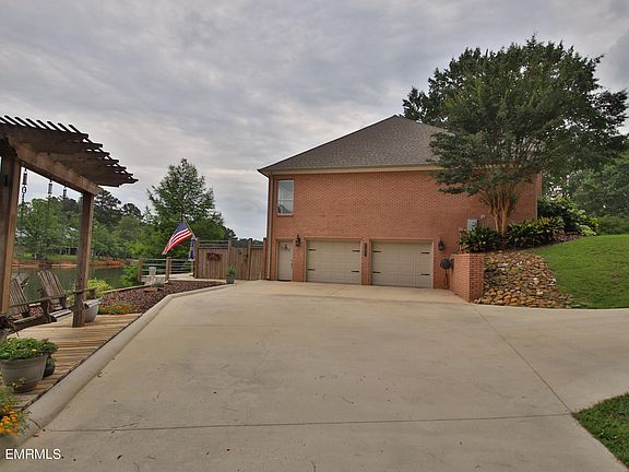 4th image of 5724 Dogwood Dr